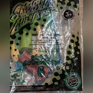 Vintage 2000 Scooby-Doo Alien Invaders Toy